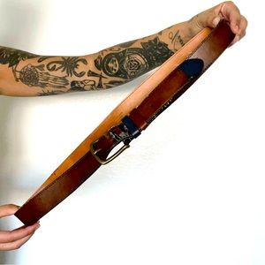 vintage distressed tommy hilfiger brown leather belt